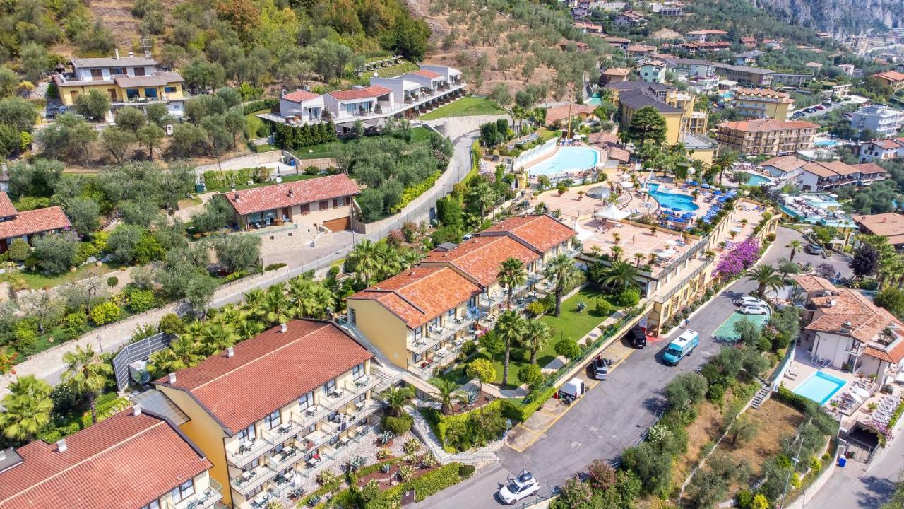 Hotel San Pietro Limone sul Garda Extérieur photo