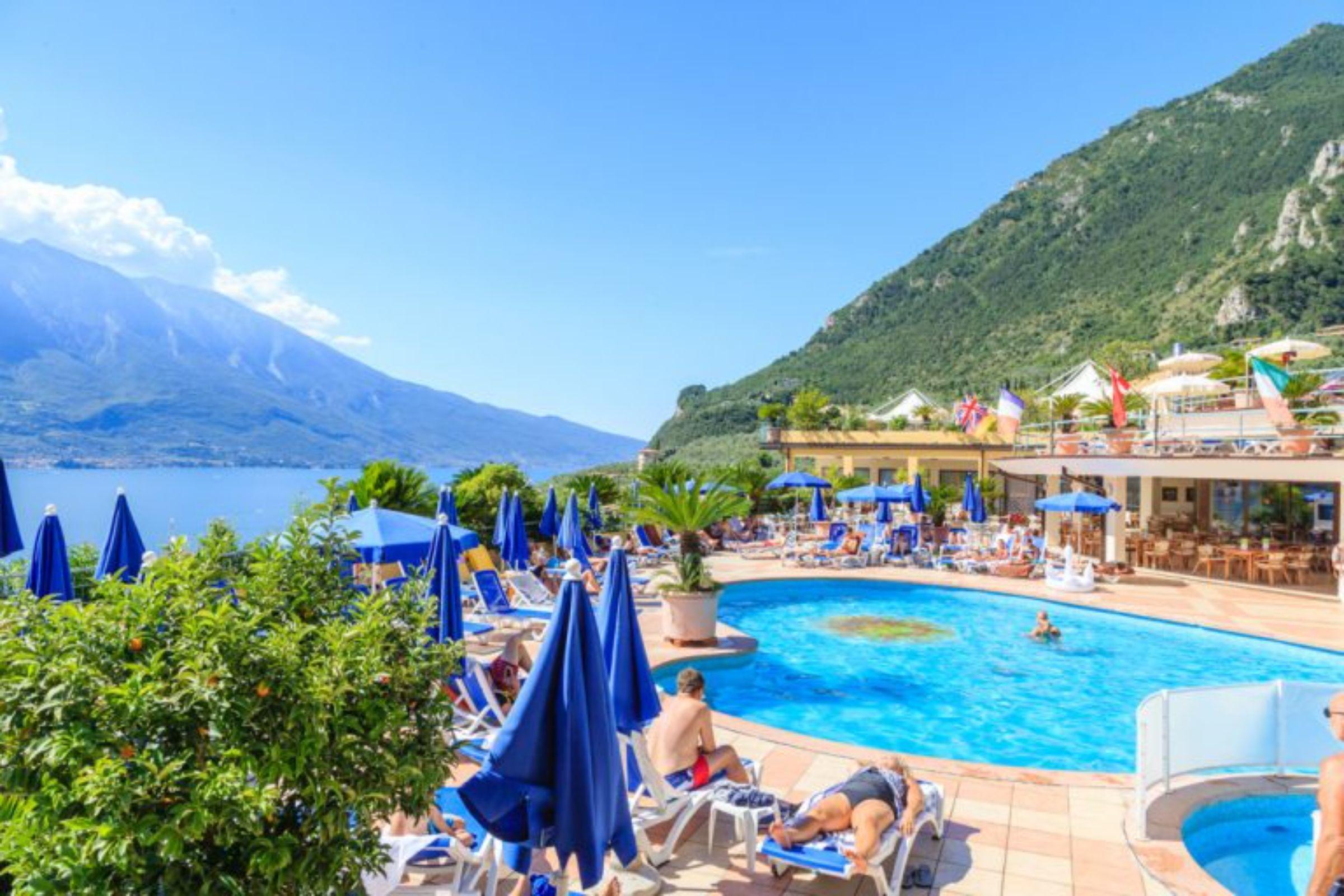 Hotel San Pietro Limone sul Garda Extérieur photo