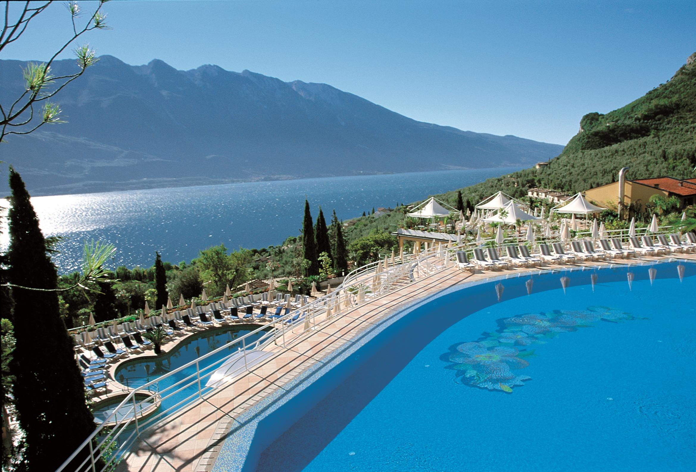 Hotel San Pietro Limone sul Garda Extérieur photo