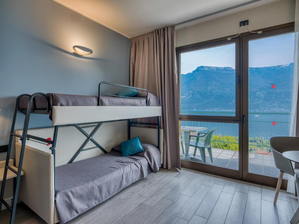 Hotel San Pietro Limone sul Garda Extérieur photo