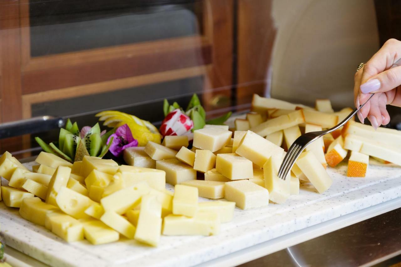 Hotel San Pietro Limone sul Garda Extérieur photo